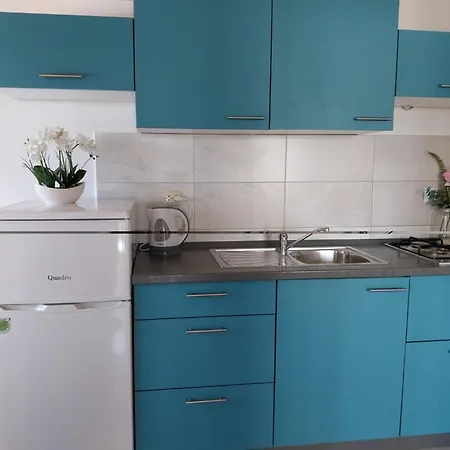 Two-bedroom A2 *