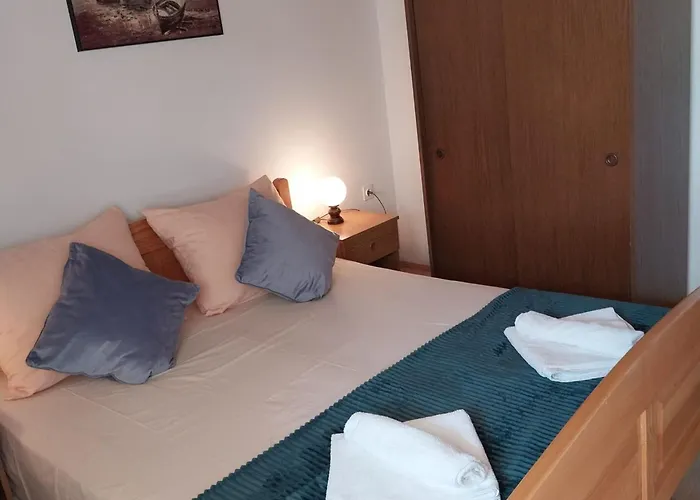 Two-bedroom A2 Appartement Pag Town