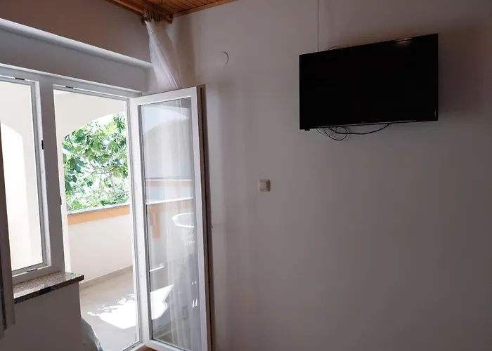 Two-bedroom A2 Appartement *