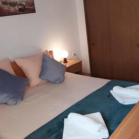 Two-bedroom A2 דירה פג