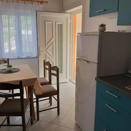 דירה Two-bedroom A2