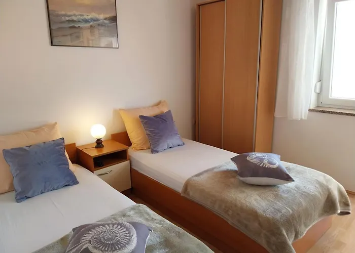 דירה Two-bedroom A2 פג